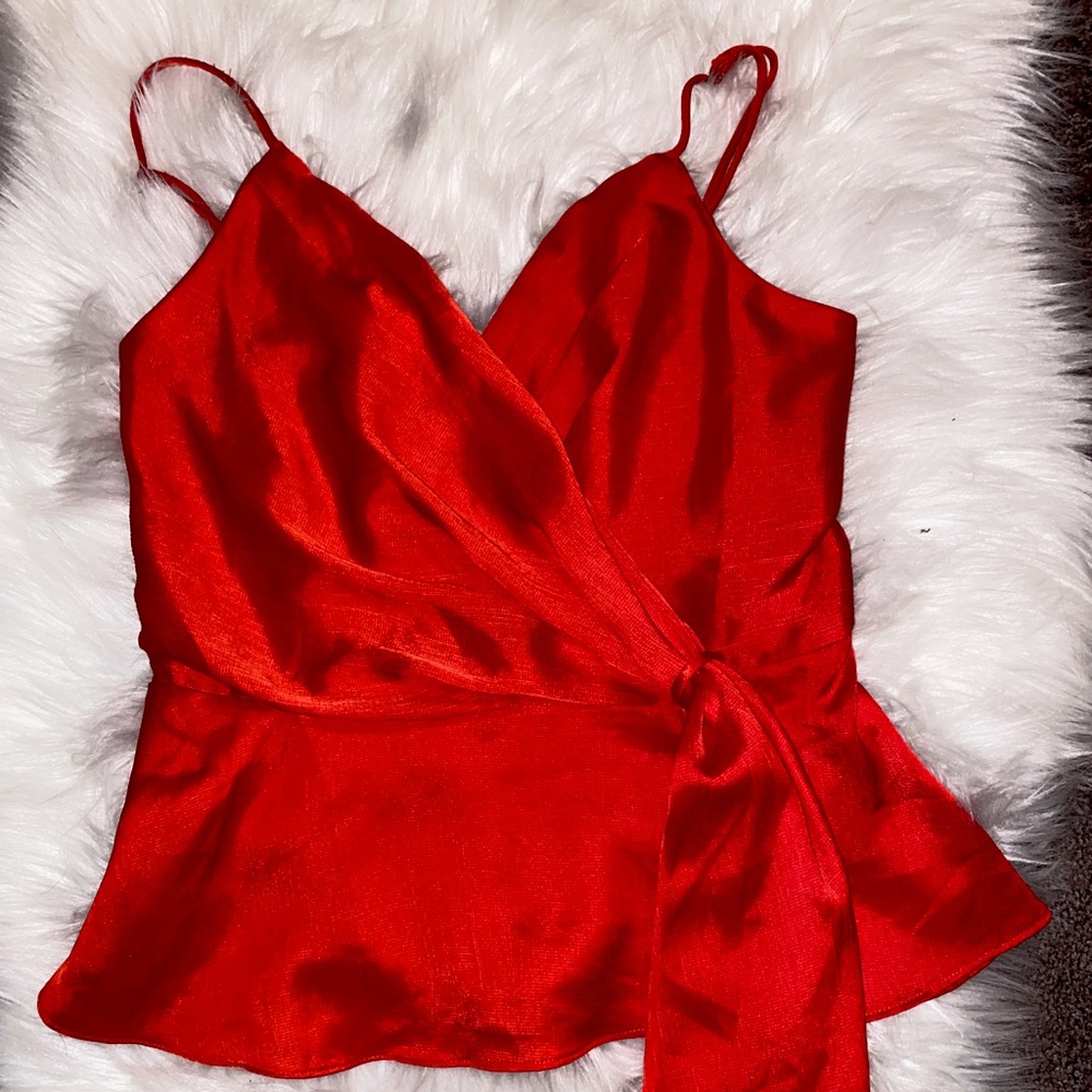 Red elegant shirt